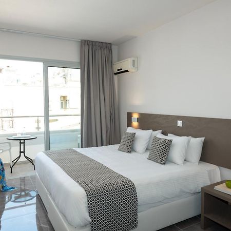 Blazer Residence Larnaca Ngoại thất bức ảnh