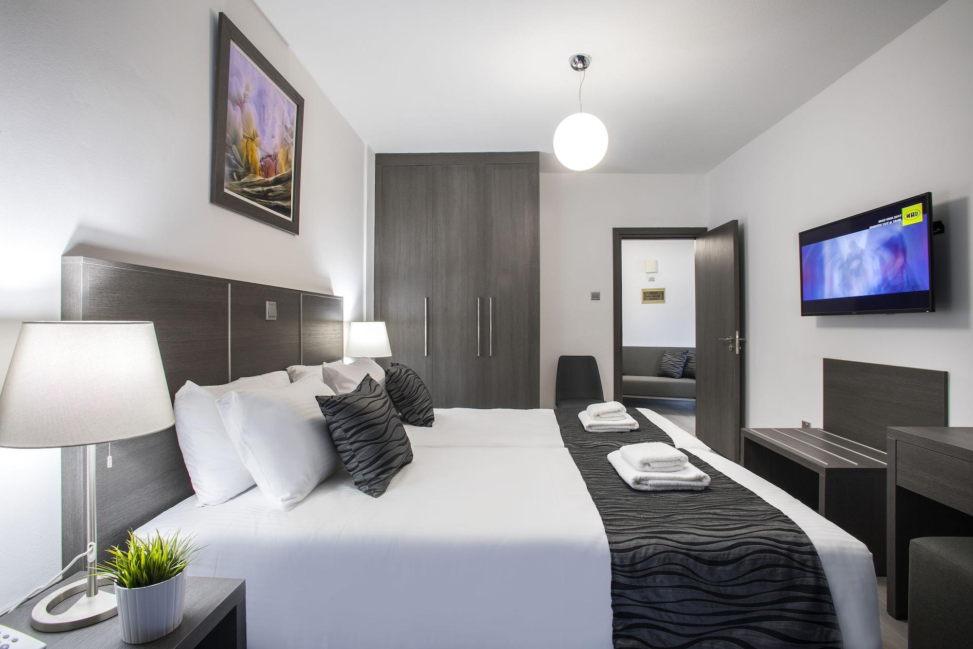 Blazer Residence Larnaca Ngoại thất bức ảnh