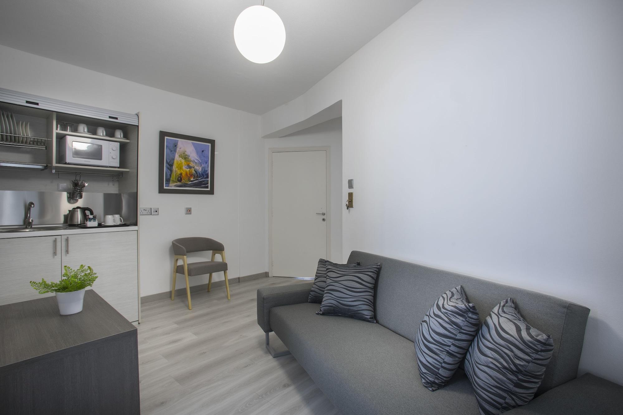 Blazer Residence Larnaca Ngoại thất bức ảnh