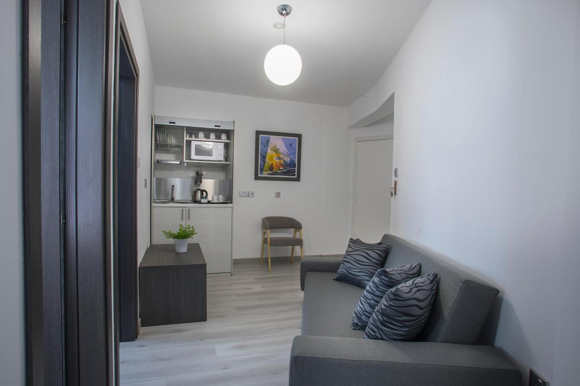 Blazer Residence Larnaca Ngoại thất bức ảnh