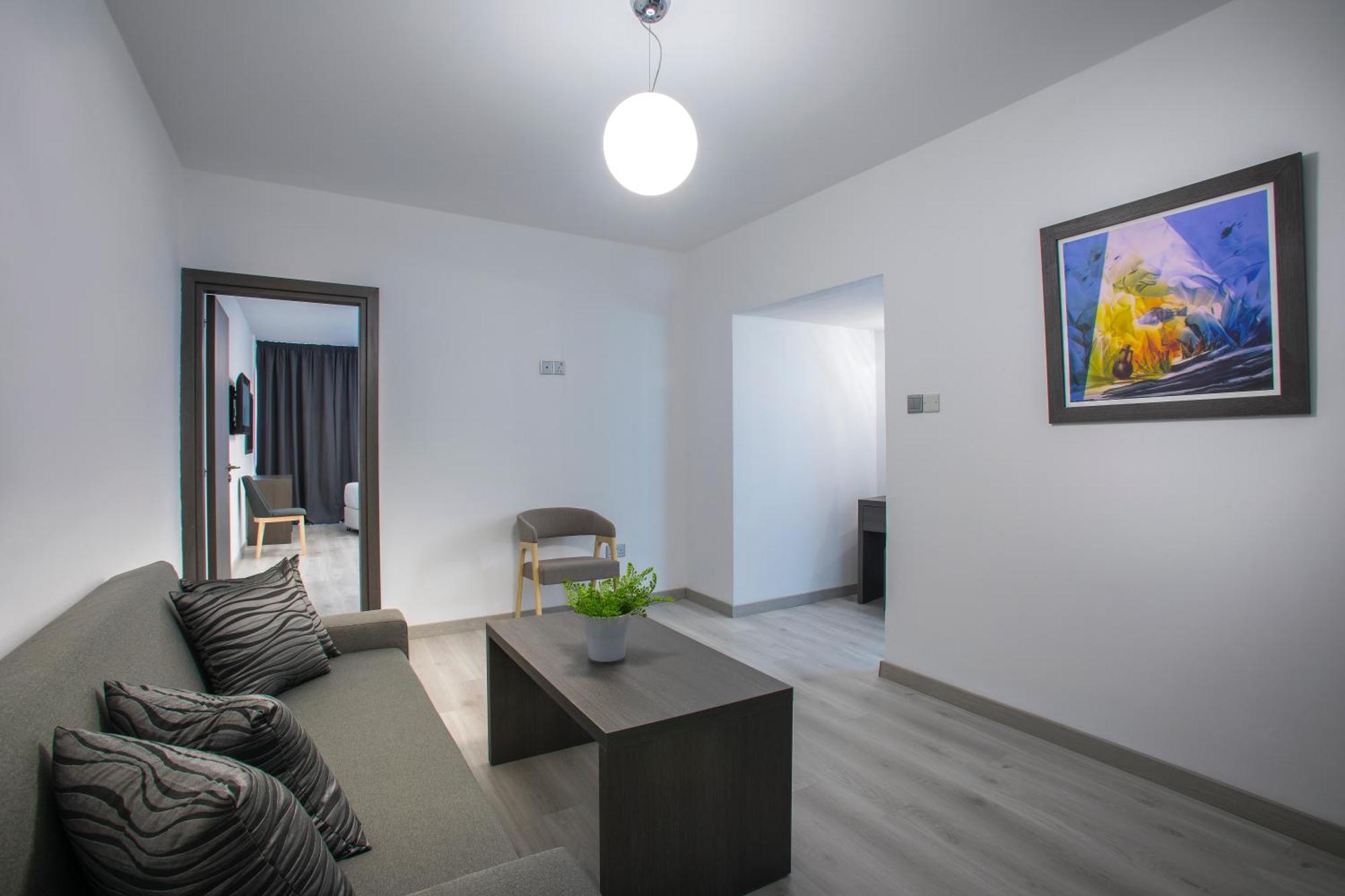 Blazer Residence Larnaca Ngoại thất bức ảnh