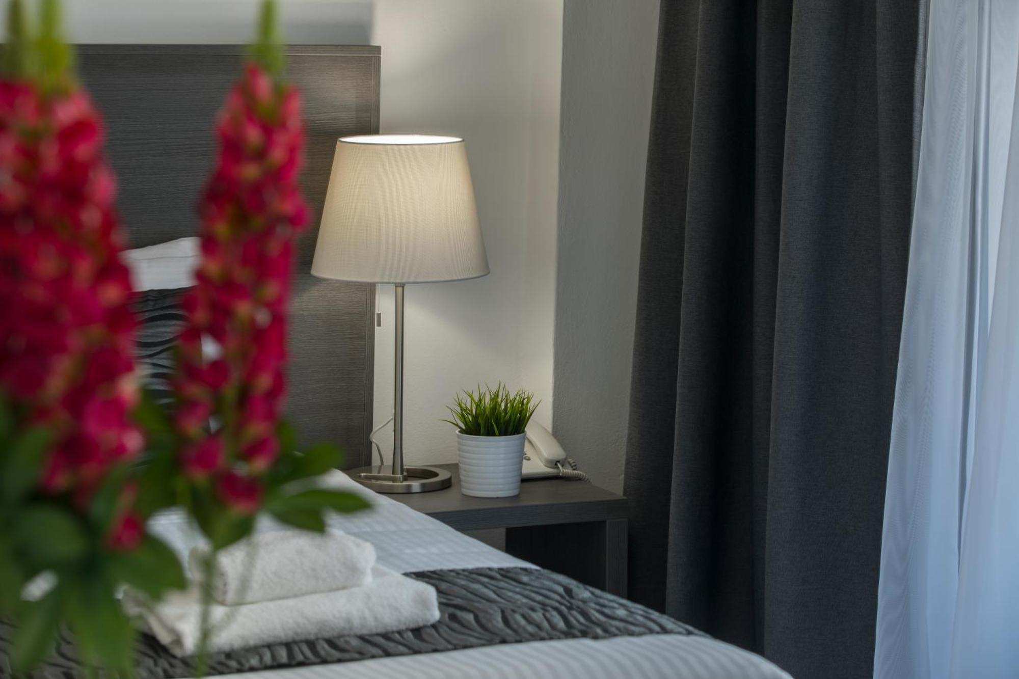 Blazer Residence Larnaca Ngoại thất bức ảnh