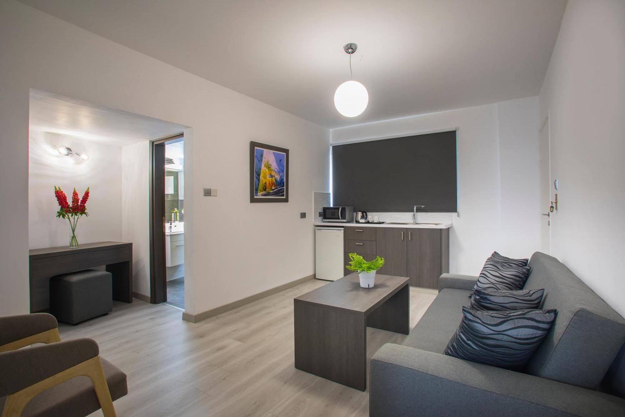 Blazer Residence Larnaca Ngoại thất bức ảnh
