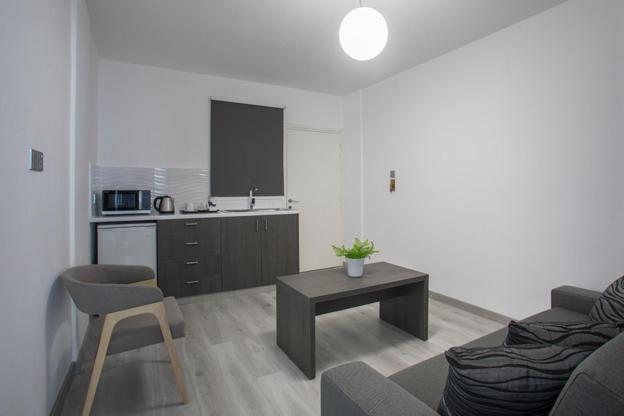 Blazer Residence Larnaca Ngoại thất bức ảnh