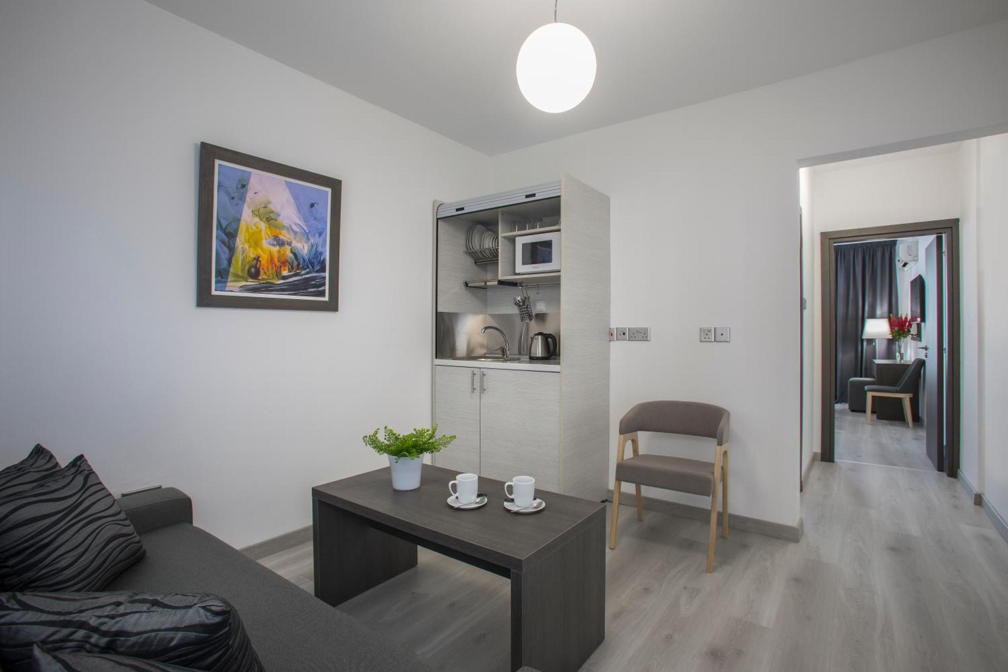 Blazer Residence Larnaca Ngoại thất bức ảnh